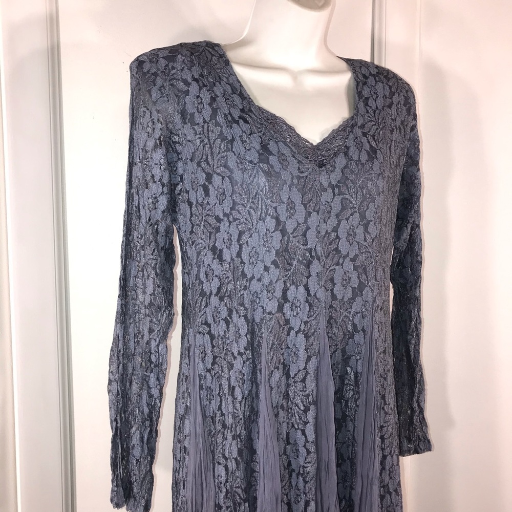Vintage Romantic Victorian Lace Twist Dress